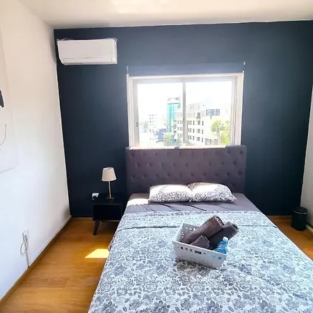 شقة 2 Apts - 12 Guests! Comfy And Unique Apt With 150mbit Internet Speed